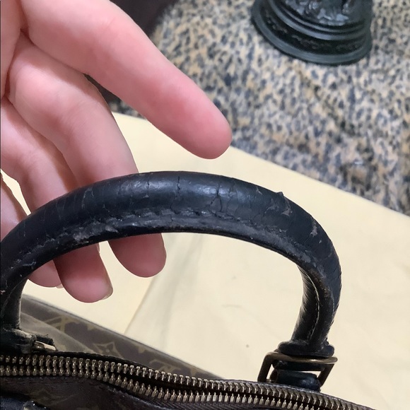 LOUIS VUITTON ALMA - Picture 13 of 15